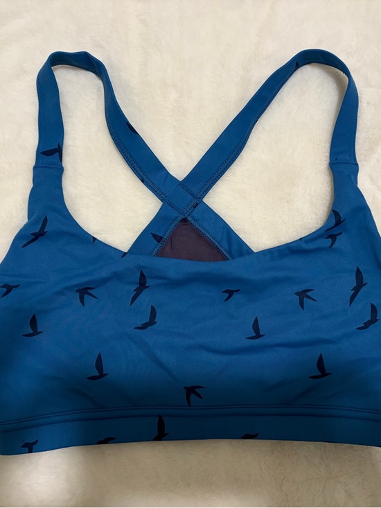 oiselle Other - Oiselle Hi Twenty bra - medium blue bird print